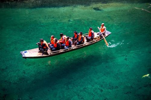 被外媒评为“中国最美仙境”，中国这座小城凭啥惊艳了世界？