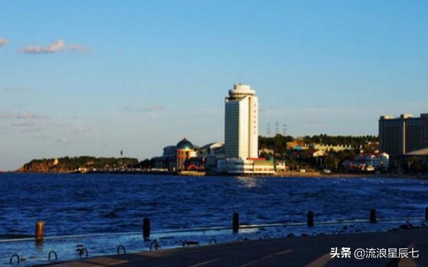 中国最美的十大海边小镇，第三被称之为东方夏威夷